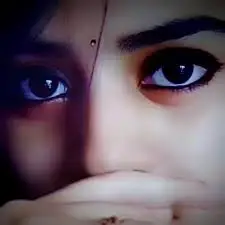 stylish girl eye dp